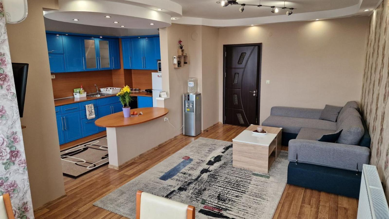 Boutique Apartment Jana Sjoemen Buitenkant foto